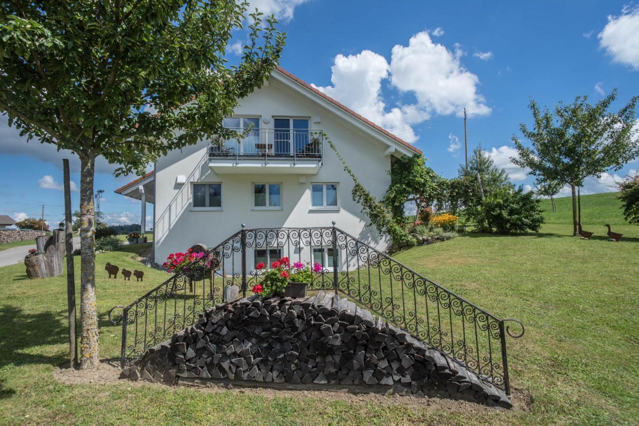 Ferienhof Weber Wohnung Fichte Neukirch  Dış mekan fotoğraf